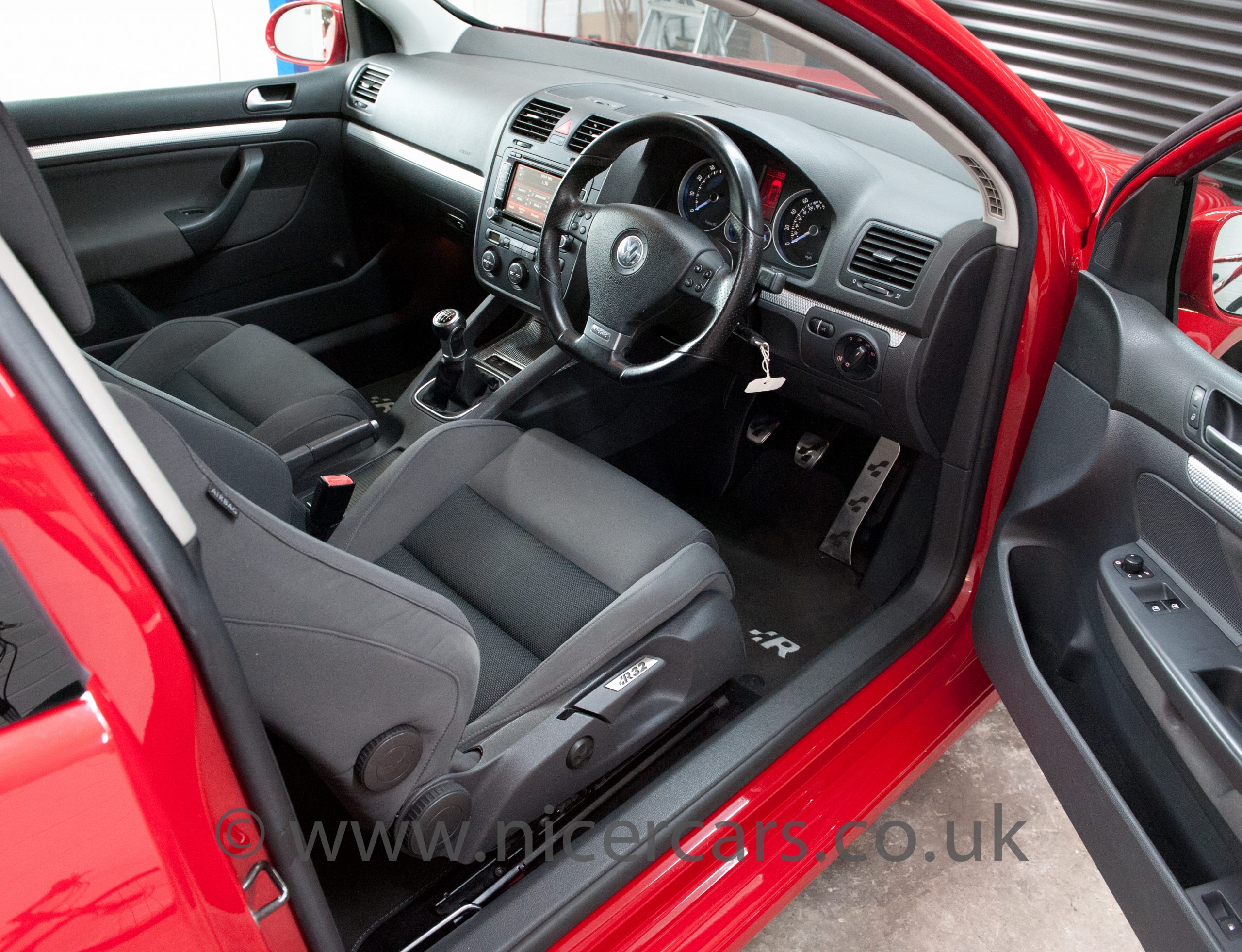 57reg Volkswagen Golf R32 3 door Manual - Nicer Cars