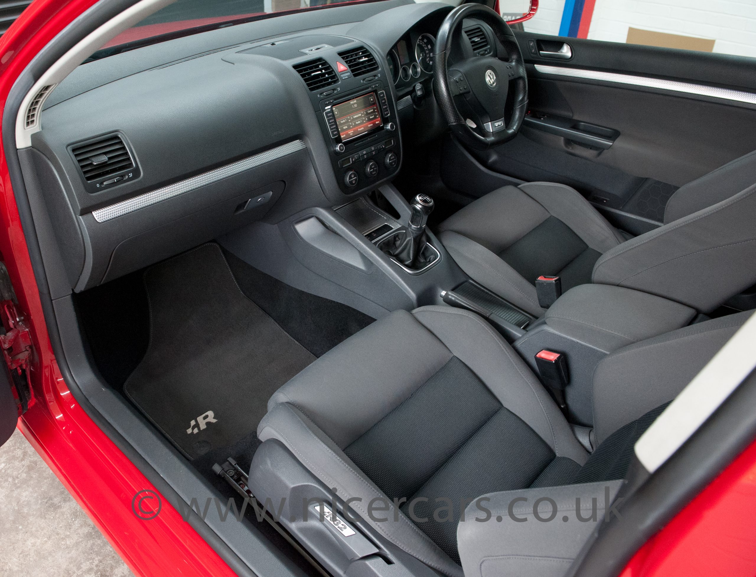 57reg Volkswagen Golf R32 3 door Manual - Nicer Cars