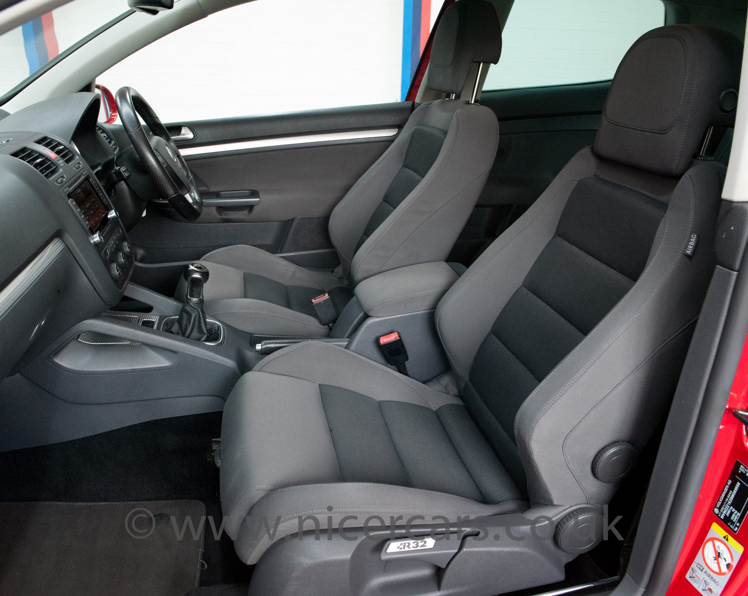 57reg Volkswagen Golf R32 3 door Manual - Nicer Cars
